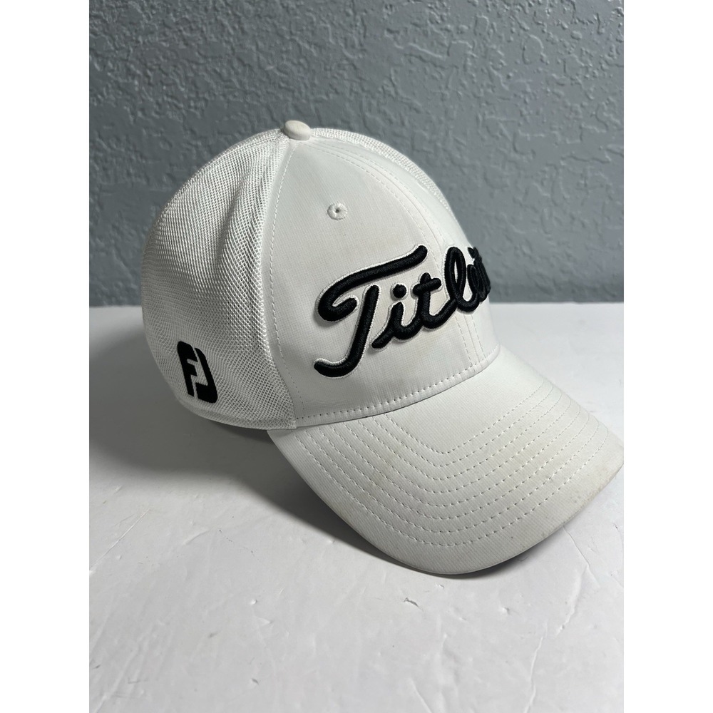 Titleist White Pro V1 Foot Joy Flex Fit Hat Size L/XL Black Lettering